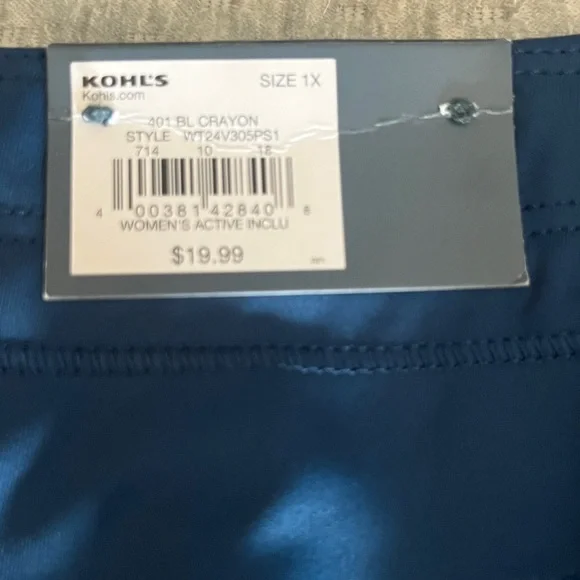Tek Gear NWT Mid Rise Shorts - Picture 3 of 4